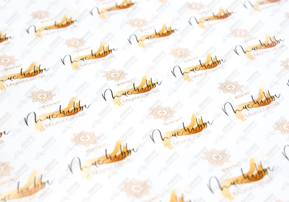 naklejki-na-zamowienie-przezroczyste-na-produkty-branza-kosmetyczna-beauty